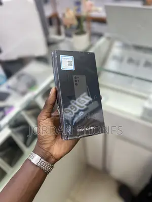New Samsung Galaxy S24 Ultra 1 TB Black