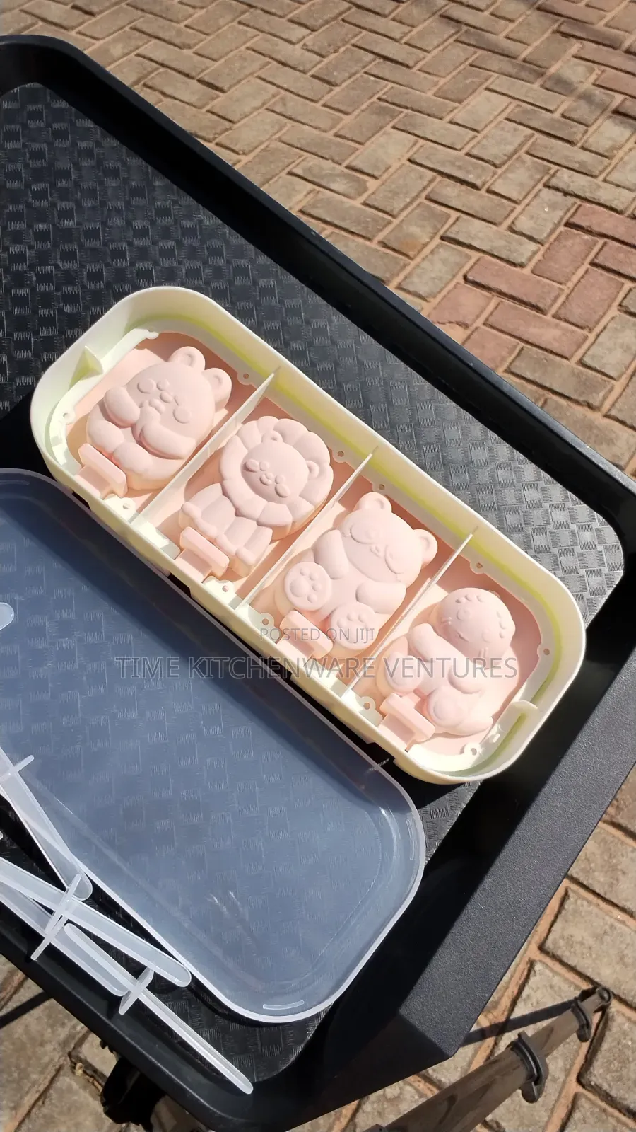 Silicone Icecream Mould With Cover