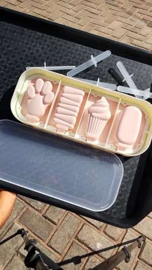 Silicone Icecream Mould With Cover
