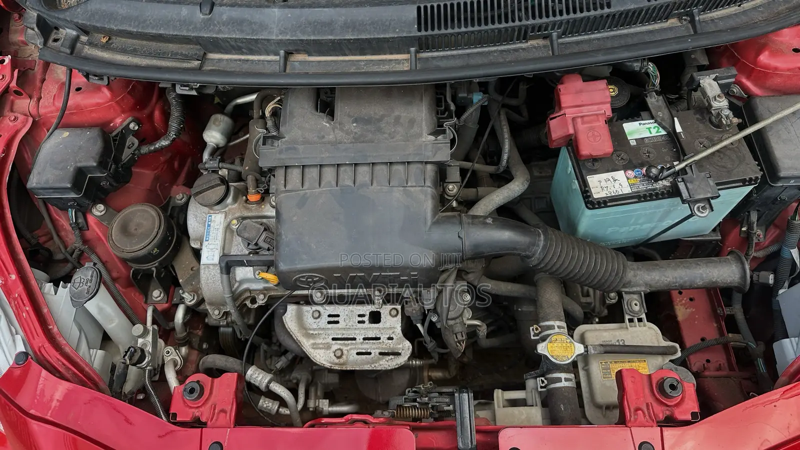 Toyota Belta 2012 Red