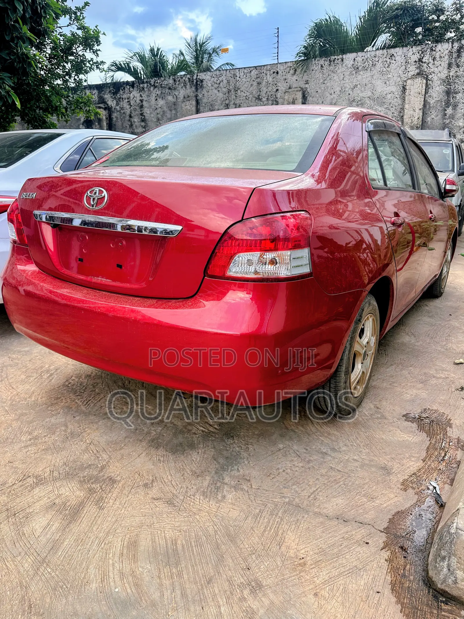 Toyota Belta 2012 Red