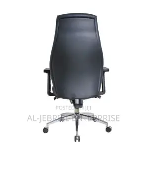 Eldo Leather and Foam 3D Chair