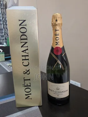 Moët & Chandon Impérial Brut Champagne 750ml – Original Box