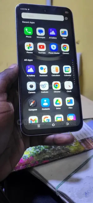 Tecno Spark 30C 128 GB White