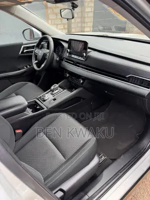 Mitsubishi Outlander SE 2022 Silver