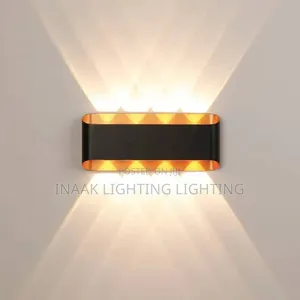 Modern 8W Up & Down Wall Light - Black & Gold