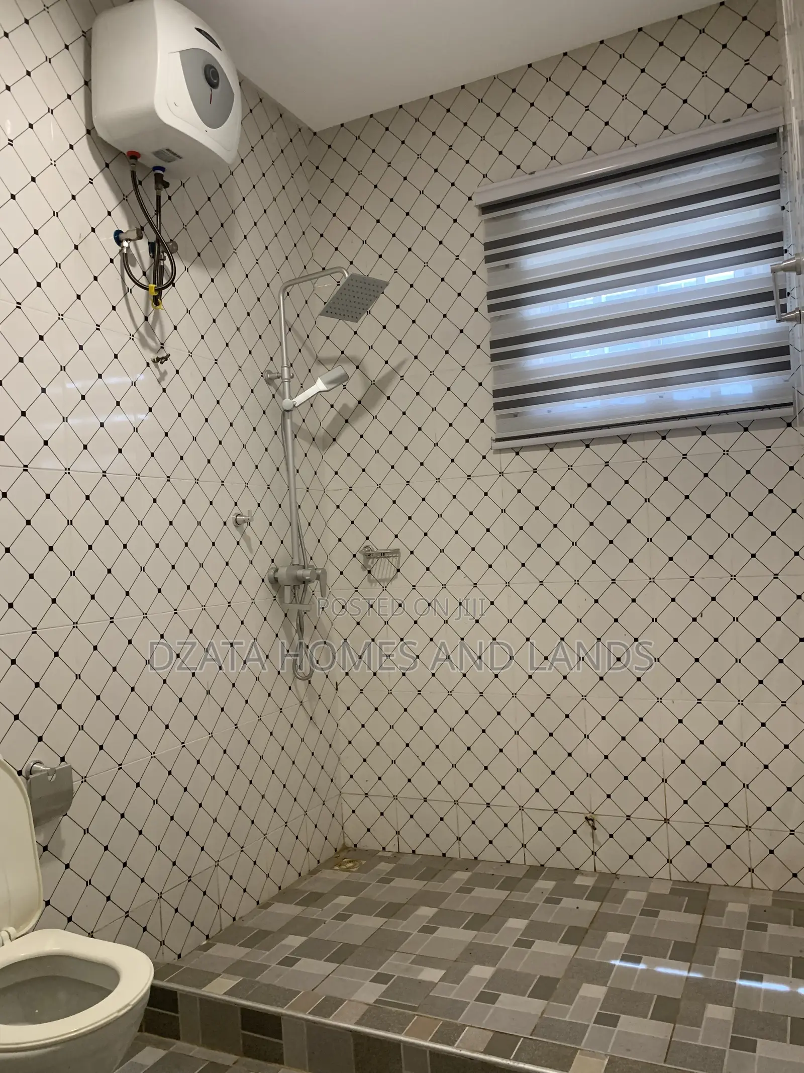 2bdrm House in Coastal, Spintex for rent