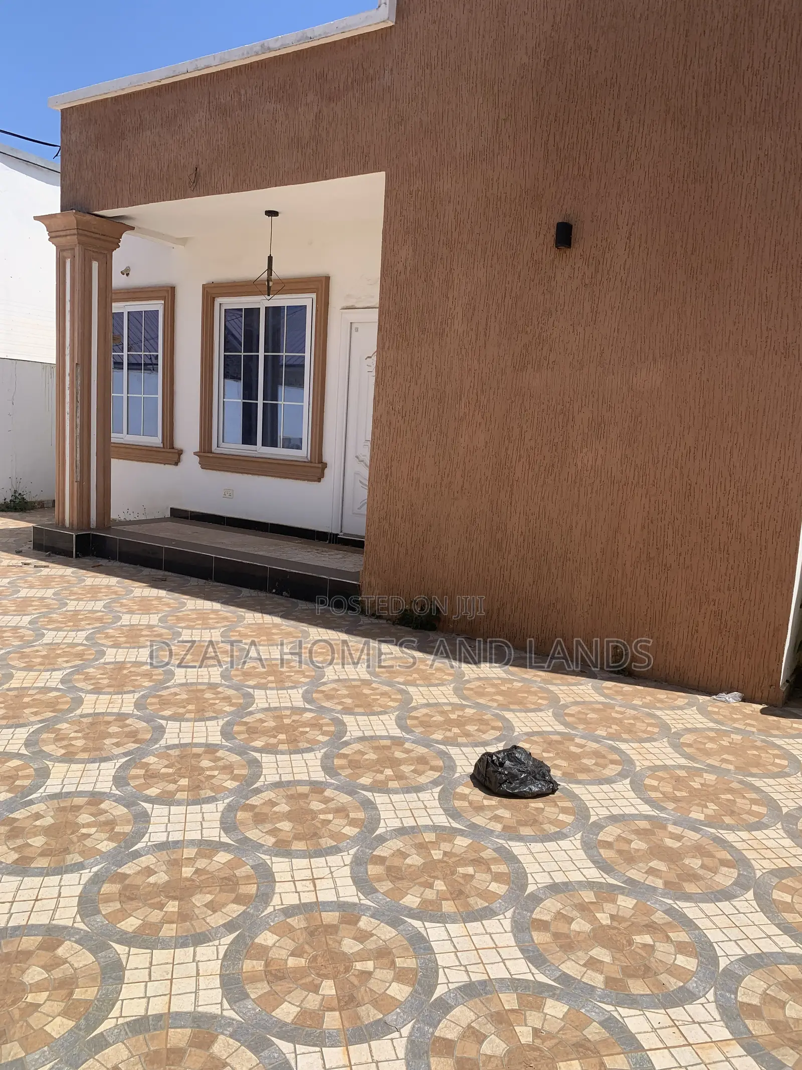 2bdrm House in Coastal, Spintex for rent