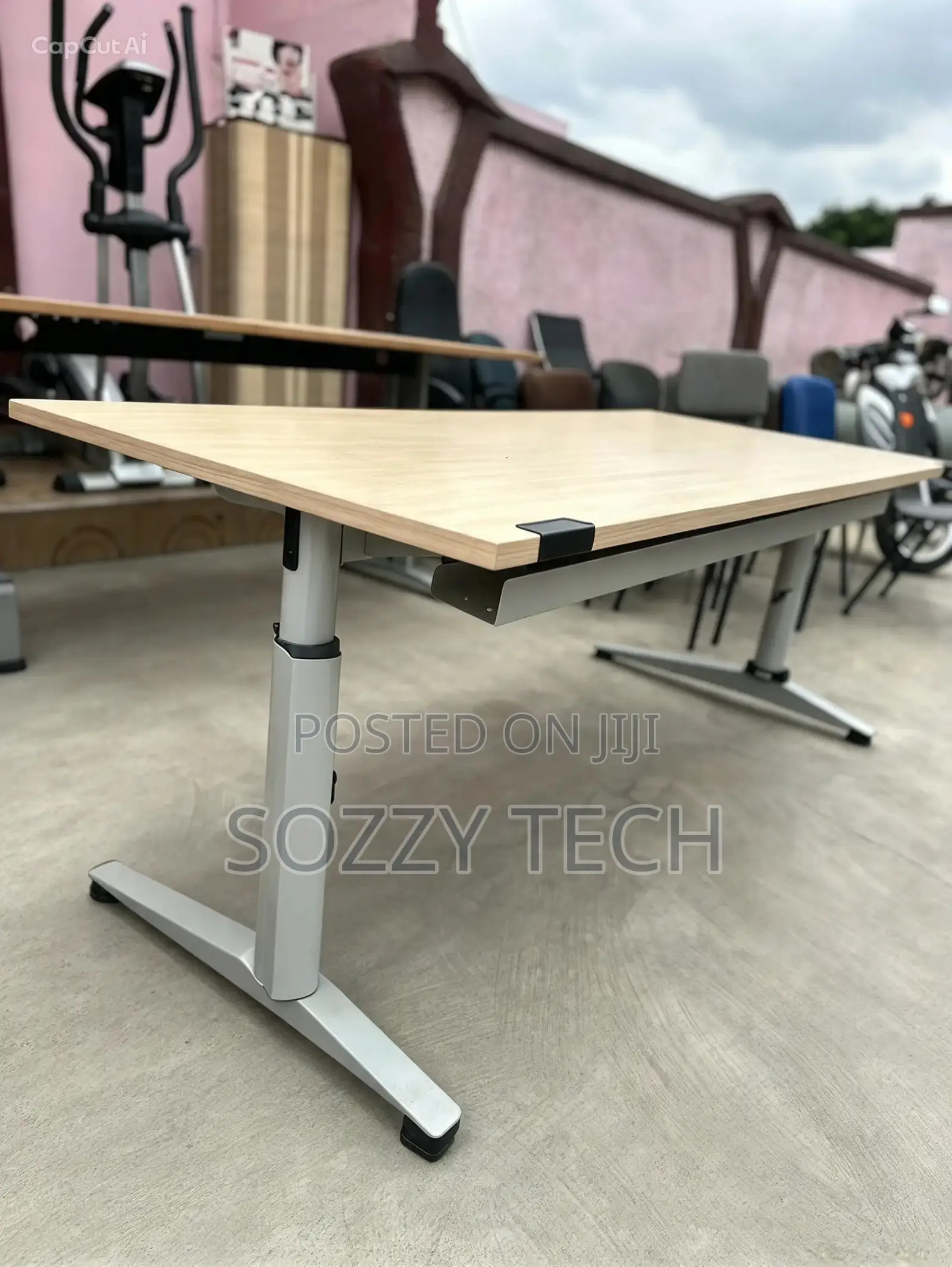 Office and Gaming Table Available for Cool Price