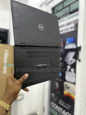 Laptop Dell Latitude 5300 8GB Intel Core i7 SSD 256GB