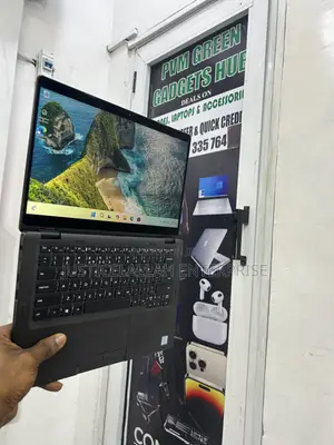 Laptop Dell Latitude 5300 8GB Intel Core i7 SSD 256GB