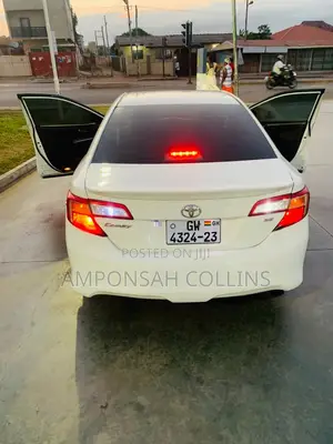 Toyota Camry 2014 White