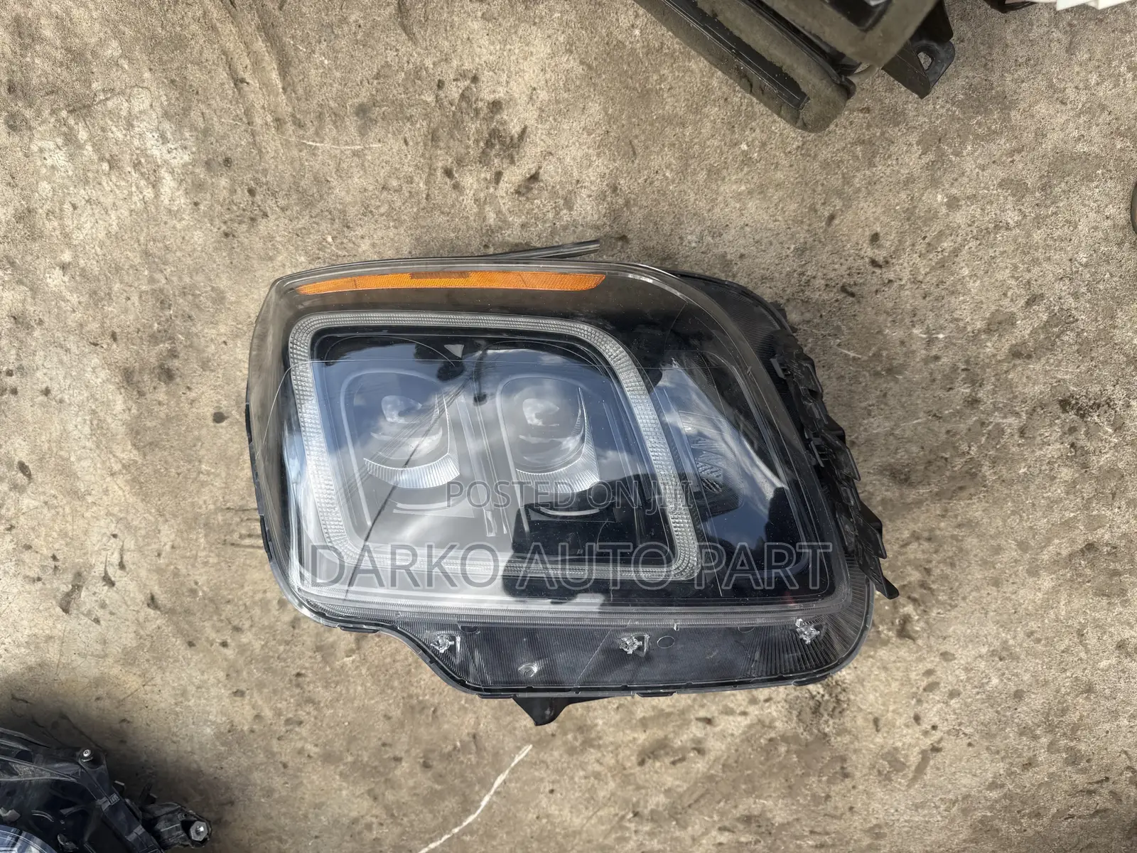 Kia Telluride 2020–2022 Headlight Available Home Use