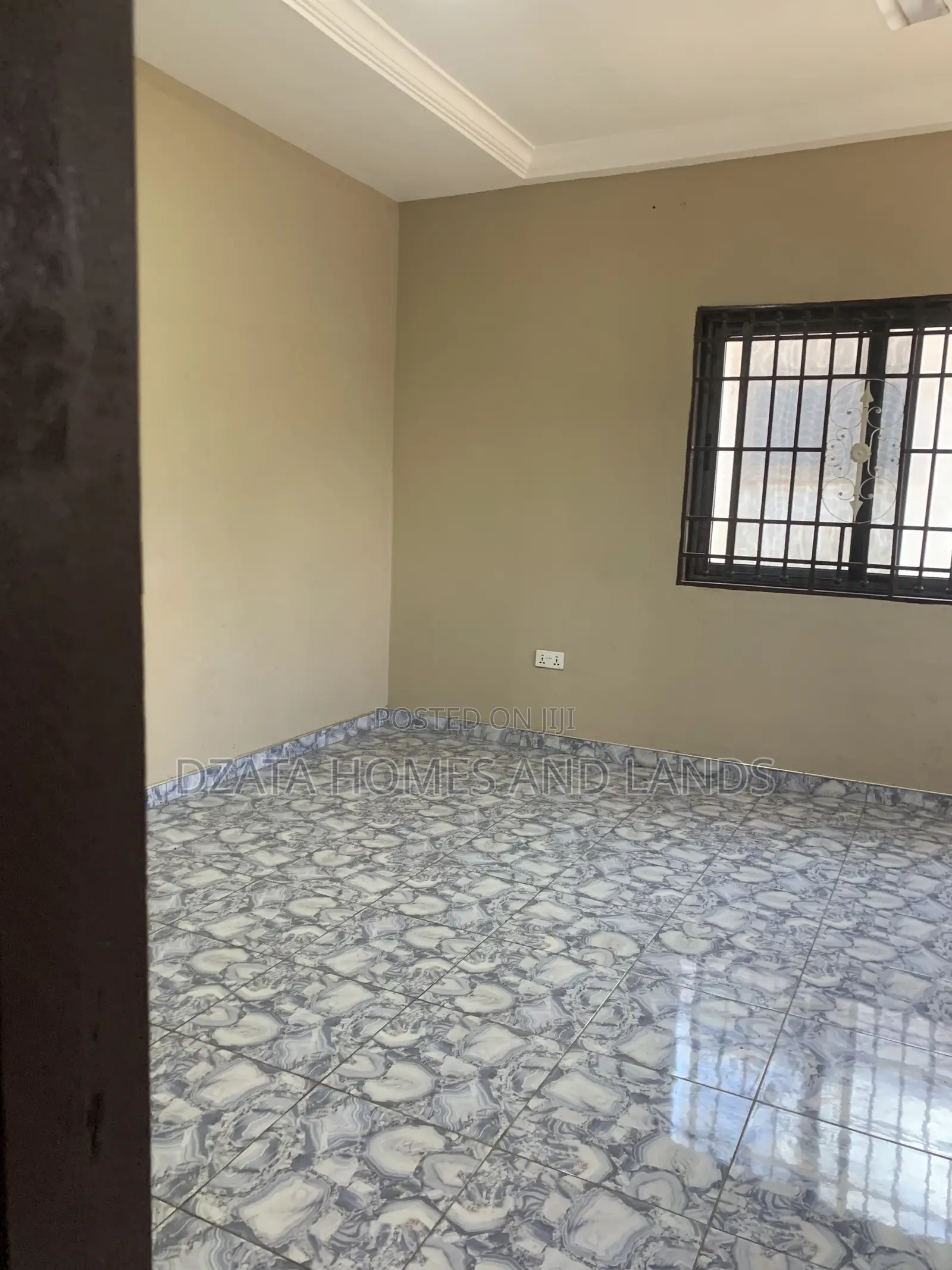 2bdrm Apartment in Junction Mall, Nungua for rent
