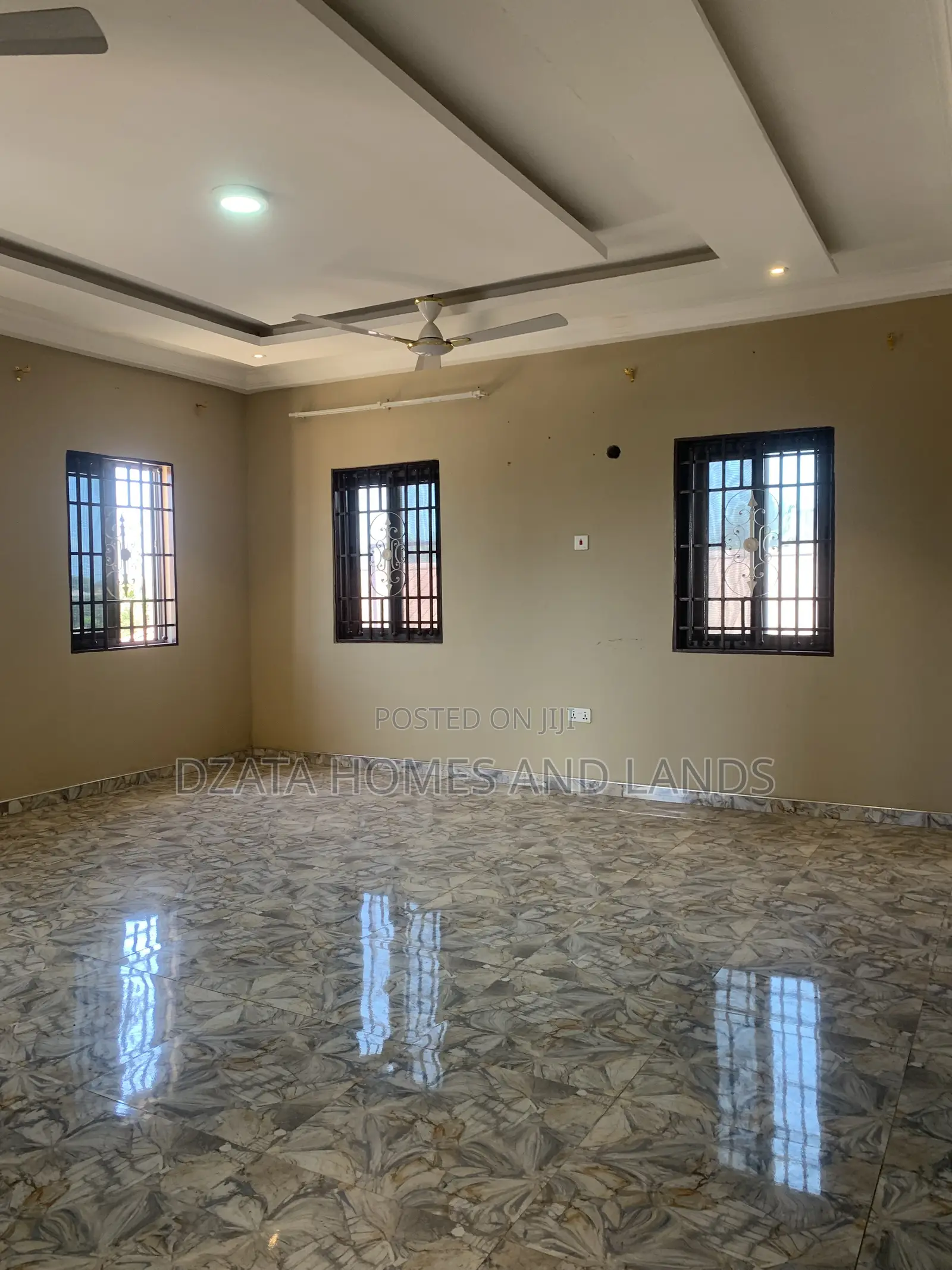 2bdrm Apartment in Junction Mall, Nungua for rent
