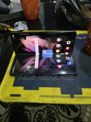 Samsung Galaxy Z Fold 3 256 GB Black