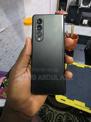 Samsung Galaxy Z Fold 3 256 GB Black