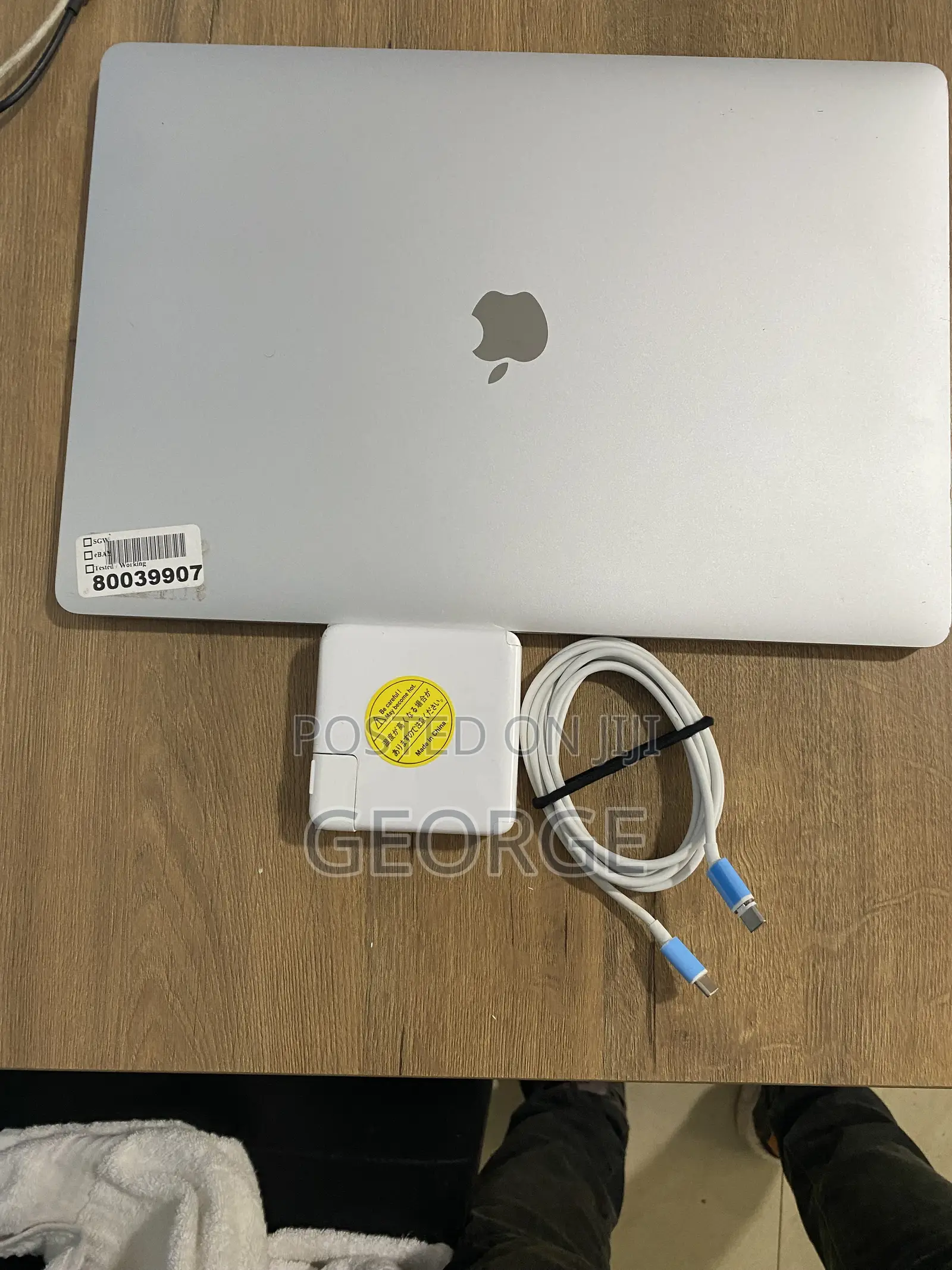 Laptop Apple MacBook Pro 2019 16GB Intel Core i7 SSD 512GB