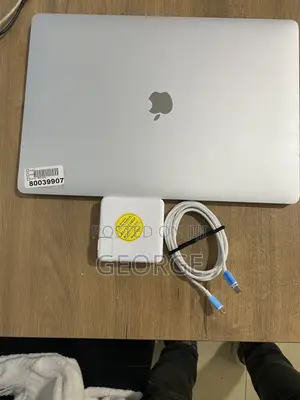 Laptop Apple MacBook Pro 2019 16GB Intel Core i7 SSD 512GB