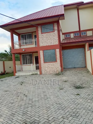 3bdrm House in A2 Danilos Services, Oyibi for rent