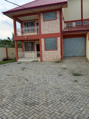 3bdrm House in A2 Danilos Services, Oyibi for rent