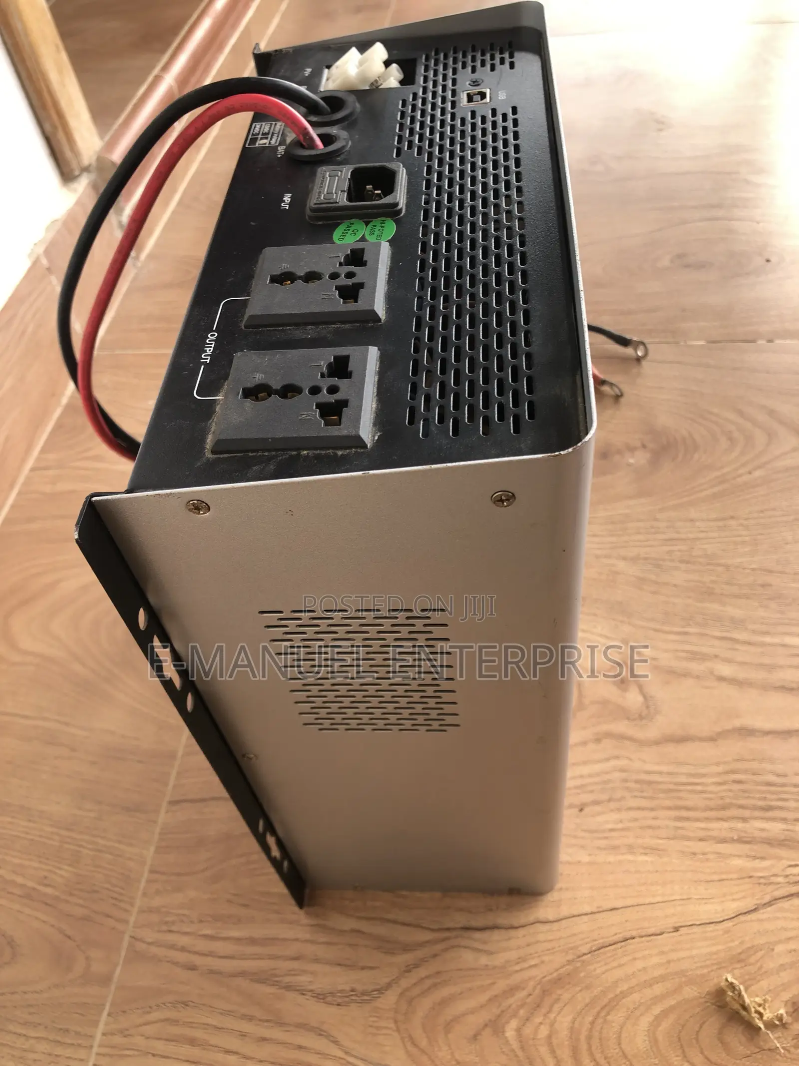 Must PV2000 Hybrid Inverter