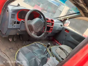 Toyota HiAce 2010 Red
