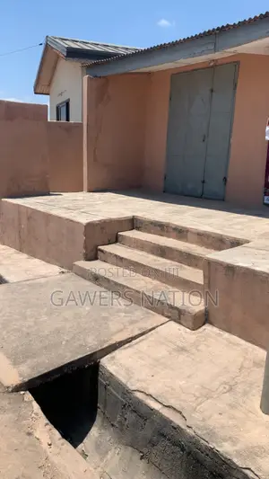 Furnished 1bdrm House in Sahara for rent