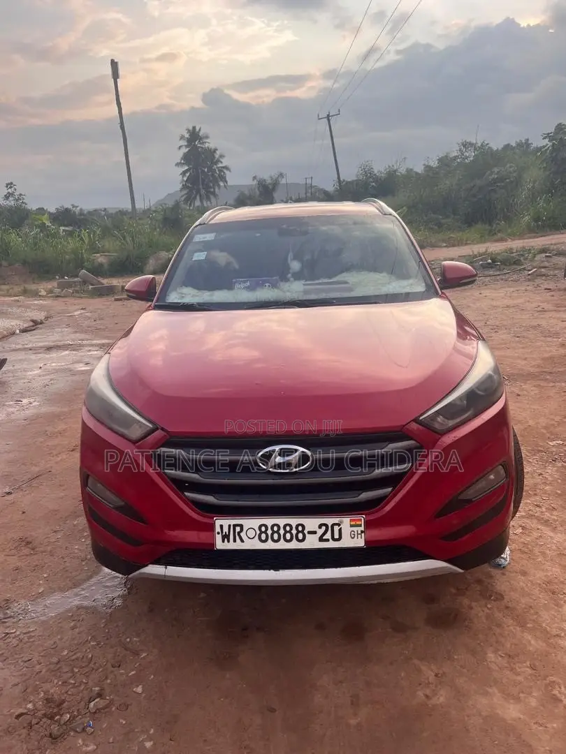 Hyundai Tucson 2016 Red