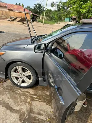 Toyota Corolla 2013 Gray