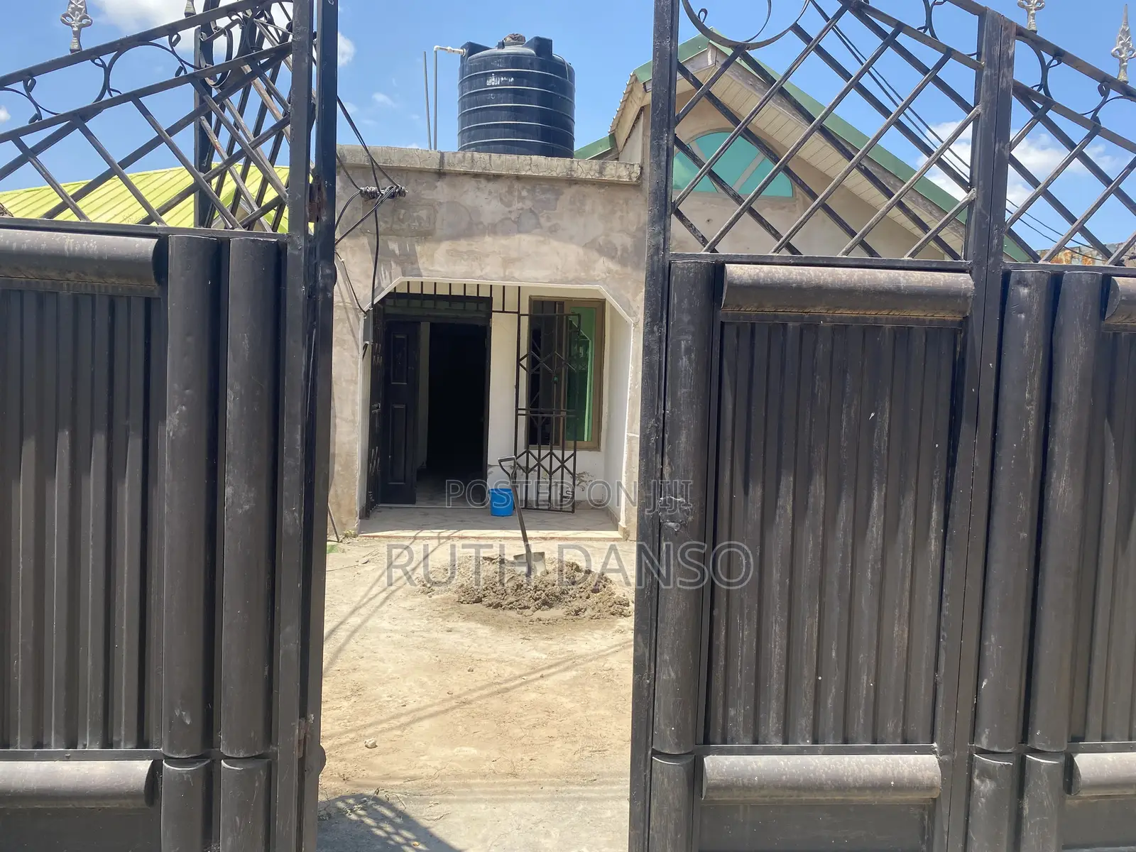 2bdrm House in Danso Villa, Pokuase for rent