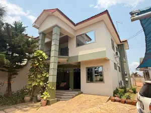 4bdrm House in West Hills Mall for sale