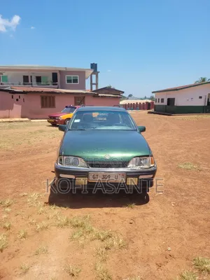 Opel Omega 1998 Green