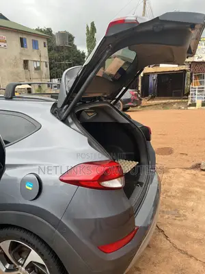 Hyundai Tucson Sport FWD 2018 Gray