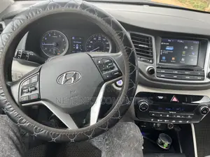 Hyundai Tucson Sport FWD 2018 Gray