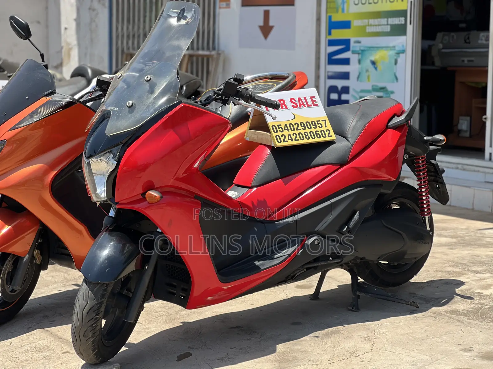 Honda Forza 2022 Red
