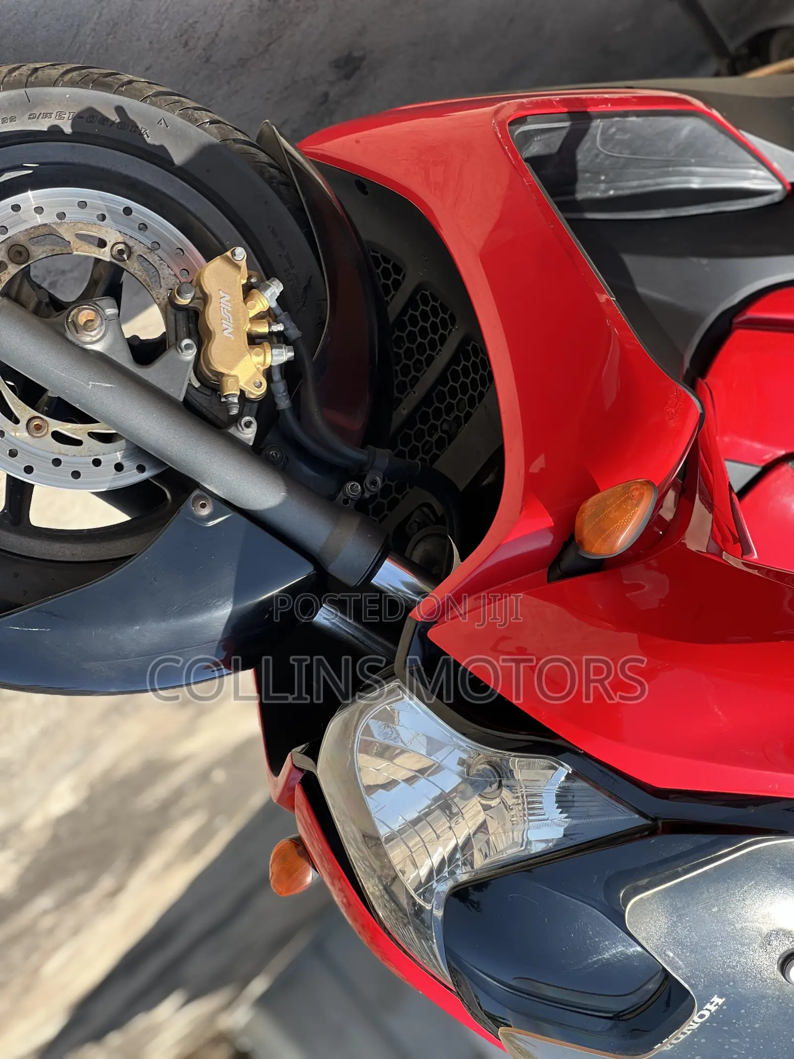 Honda Forza 2022 Red