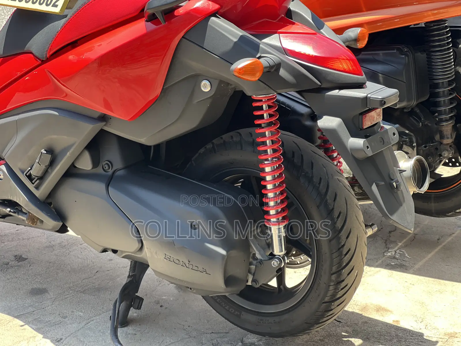 Honda Forza 2022 Red