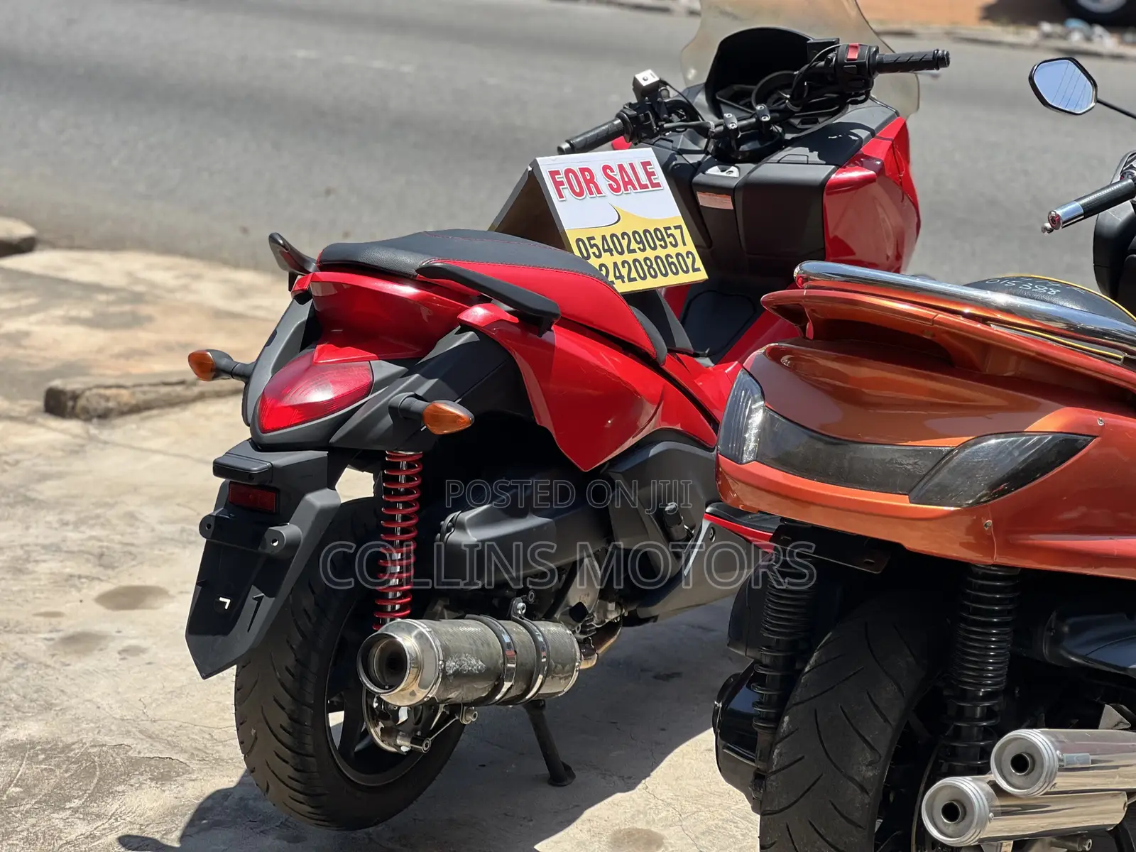 Honda Forza 2022 Red