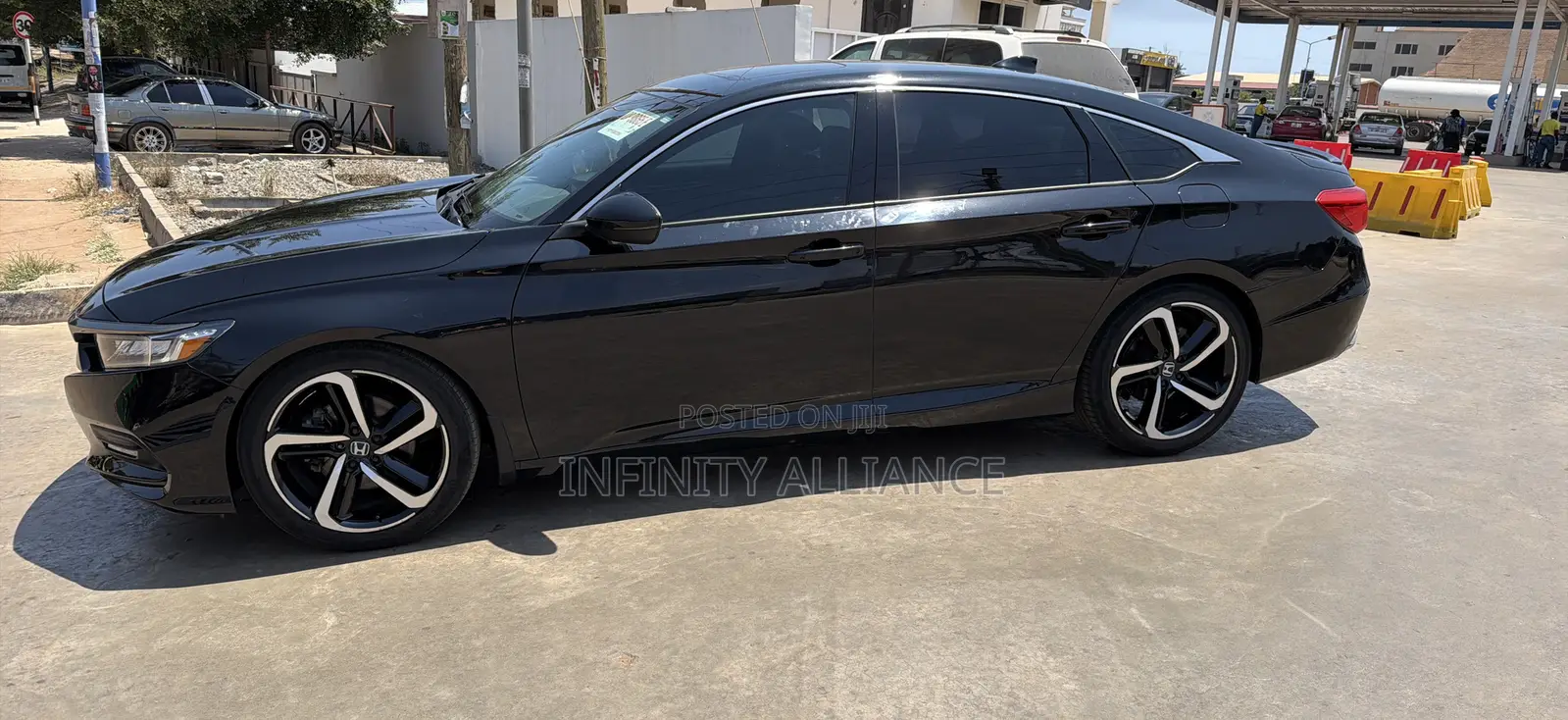 Honda Accord Sport (1.5L 4cyl Turbo CVT) 2019 Black