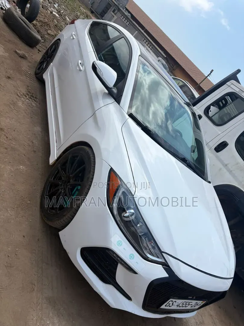 Hyundai Elantra ECO 2018 White
