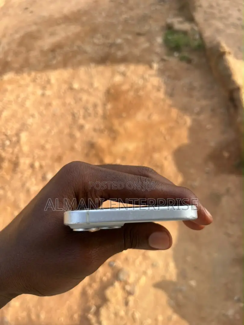 Apple iPhone 15 Plus 128 GB White