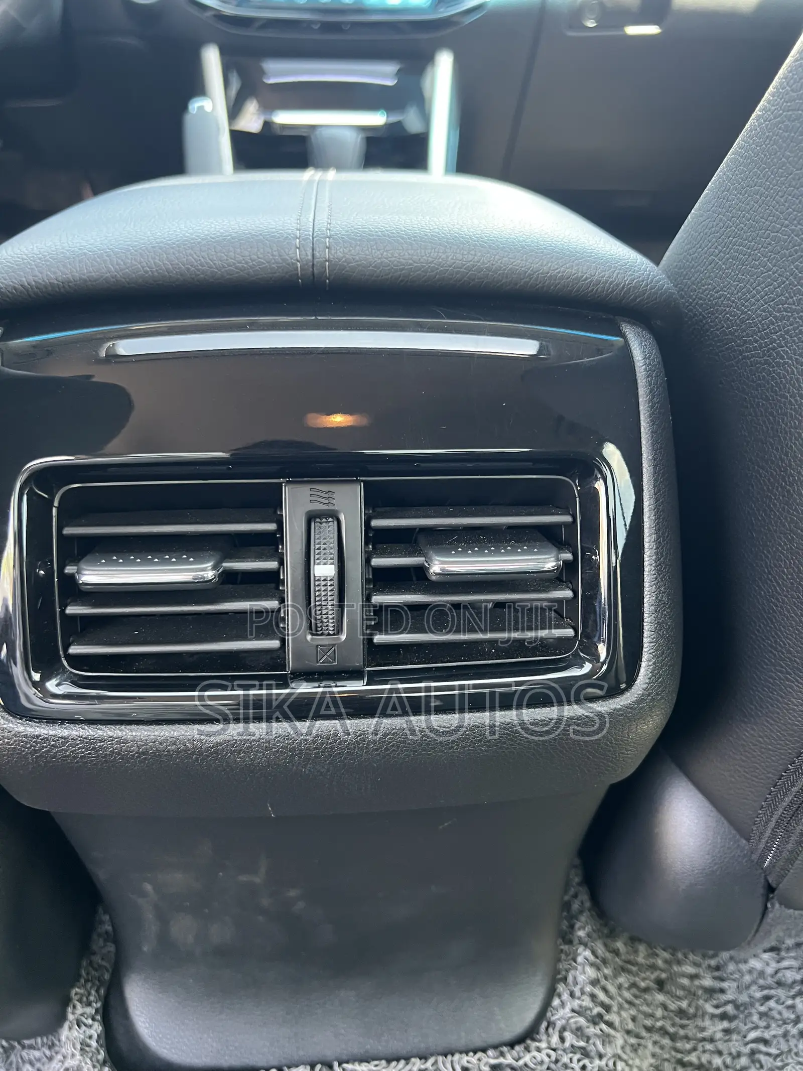 Honda Accord EX-L 4dr Sedan FWD (2.4L 4cyl 2A) 2017 Silver