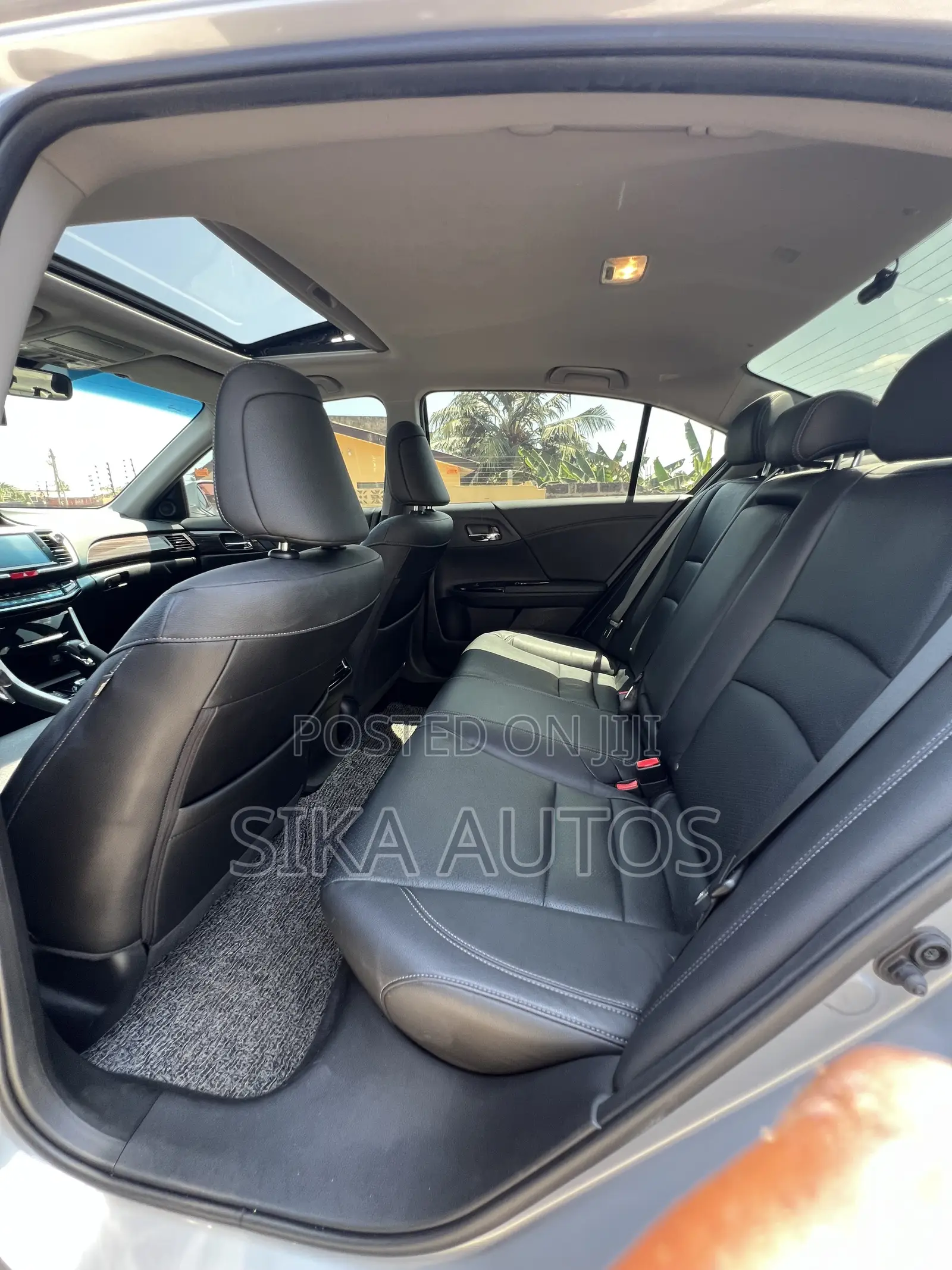 Honda Accord EX-L 4dr Sedan FWD (2.4L 4cyl 2A) 2017 Silver