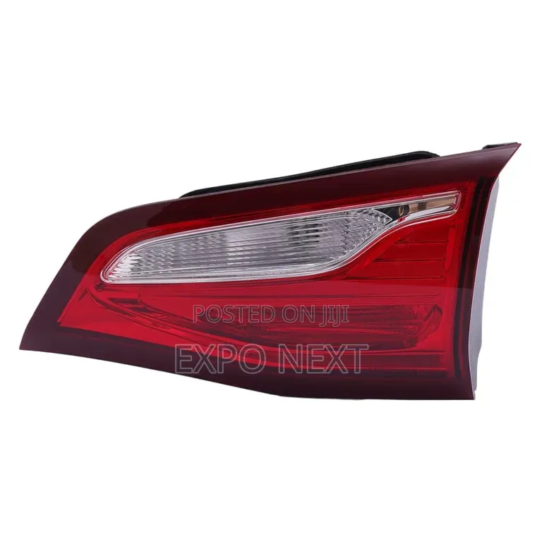 Inner Rear Right Halogen for 2018-2020 Chevy Equinox Tail Light