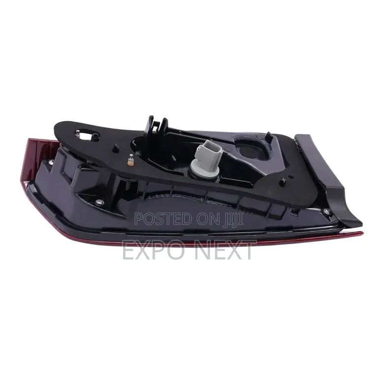 Inner Rear Right Halogen for 2018-2020 Chevy Equinox Tail Light