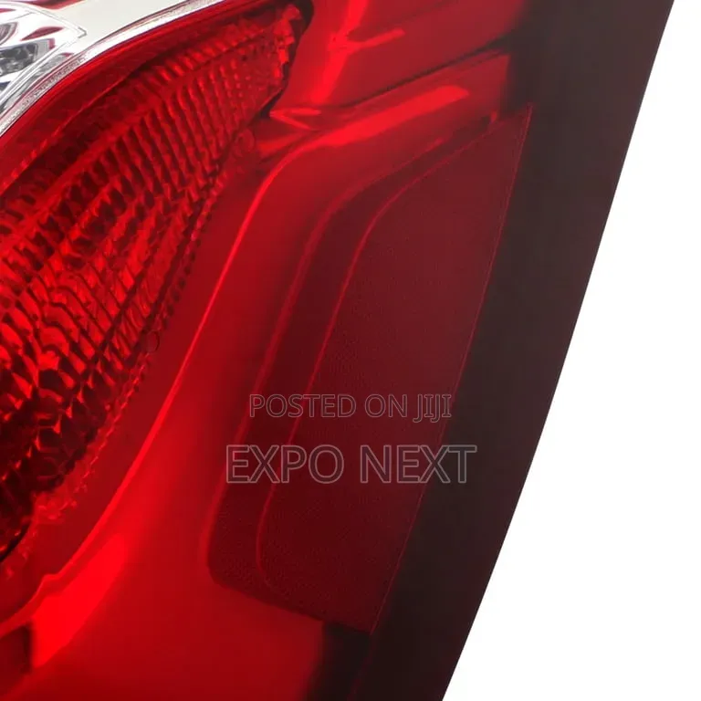 2018-2020 Chevy Equinox Incandescent Outer Tail Lights Lamp Left+Right