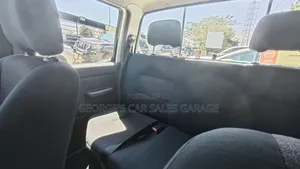 Nissan Hardbody 2020 White