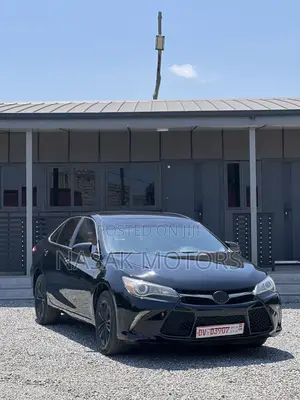 Toyota Camry LE 4dr Sedan (2.5L 4cyl 6A) 2016 Black