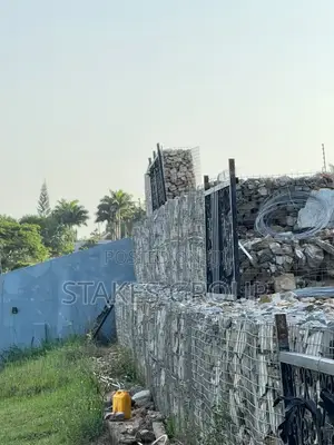 Retaining Wall (Gabion)